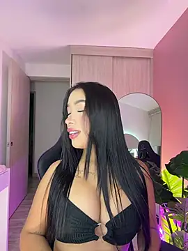 AliceBoomx online show from April 19, 3:40 am