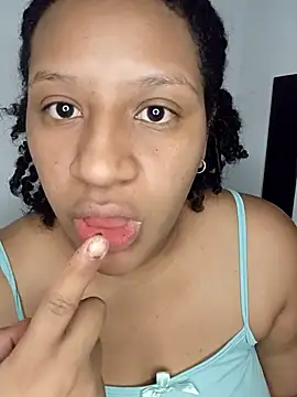 gigiblue89 online show from May 3, 10:42 am