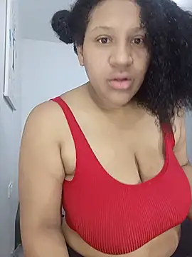Snapshot of gigiblue89 chatting on July 3, 9:38 am gigiblue89 online show from July 3, 9:38 am