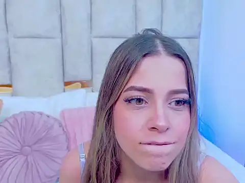 BritnyBlossom online show from April 29, 8:37 pm