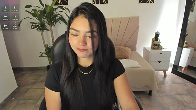 sara stormy online show from March 25, 11:53 am