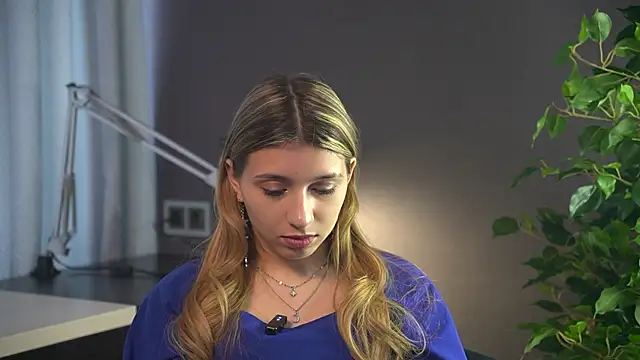 SuAvison online show from February 22, 8:28 am