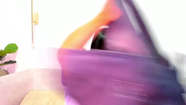 DulceQueen1 online show from March 28, 12:28 pm