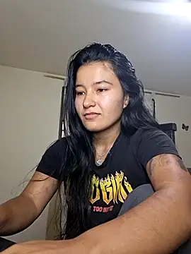 Miiia a online show from March 14, 7:53 pm