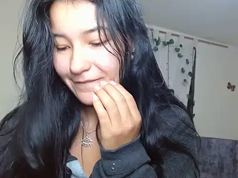 Snapshot of Miiia_a chatting on February 26, 8:09 pm Miiia a online show from February 26, 8:09 pm