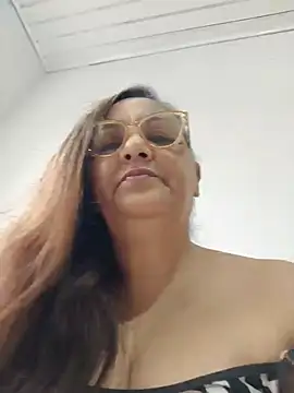 Snapshot of Noemipopi chatting on June 30, 2:06 pm Noemipopi online show from June 30, 2:06 pm