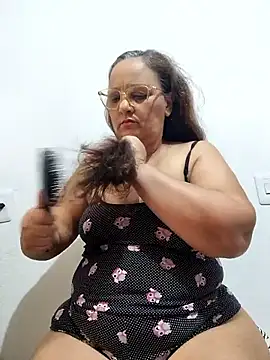 Snapshot of Noemipopi chatting on February 26, 8:09 pm Noemipopi online show from February 26, 8:09 pm