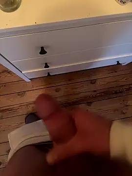 Crevette311 online show from January 10, 9:04 am