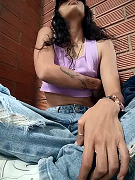 girl University online show from February 19, 4:48 pm