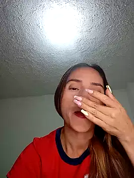 Snapshot of isaa- chatting on July 7, 7:50 pm isaa- online show from July 7, 7:50 pm
