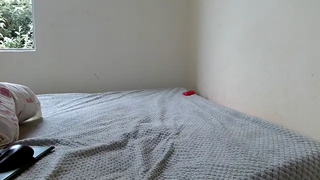  online show from March 10, 1:48 pm