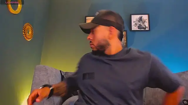 Daniel kingx online show from March 28, 1:34 pm