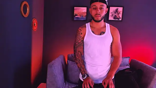 Daniel kingx online show from April 7, 3:03 pm