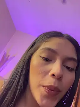 haily babe online show from July 6, 8:33 pm