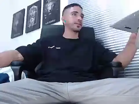 Kratoswolf online show from March 28, 6:20 pm