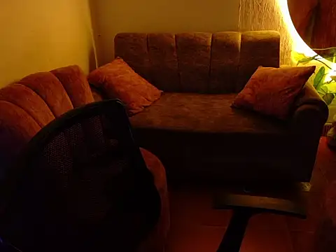  online show from March 5, 5:20 pm