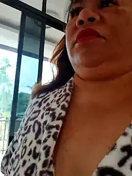 mature l0ve43 online show from April 21, 2:25 am