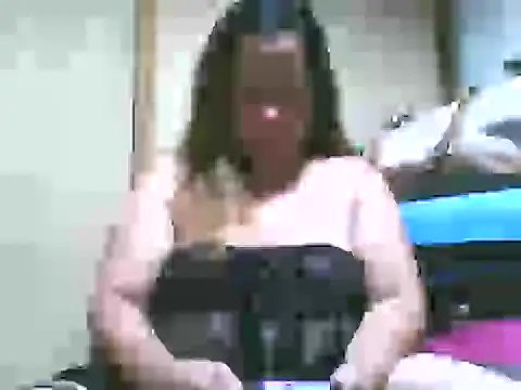 Snapshot of mature_l0ve43 chatting on February 21, 11:12 am mature l0ve43 online show from February 21, 11:12 am