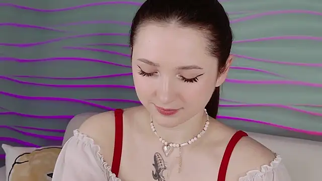 Tiny BunnyX online show from February 25, 5:18 am