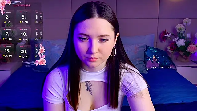 Tiny BunnyX online show from March 10, 6:28 am