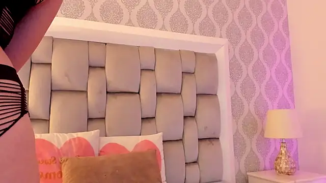 vero domplay online show from April 1, 3:19 am