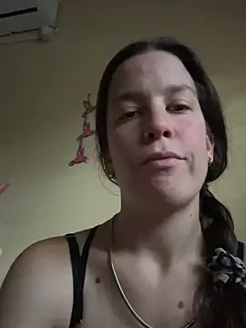 Melu12 online show from April 11, 6:55 pm