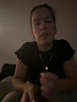 Melu12 online show from April 8, 10:44 pm