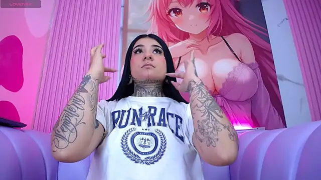 Adri tatto 7 online show from May 1, 7:08 pm