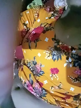 BreezySexyGirl69 online show from May 21, 2:14 pm