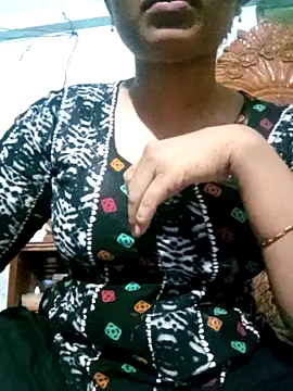 BreezySexyGirl69 online show from March 31, 10:50 am