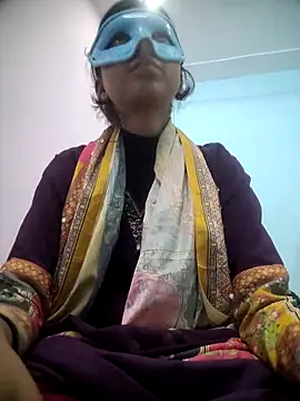 M Lisha online show from February 21, 8:49 am