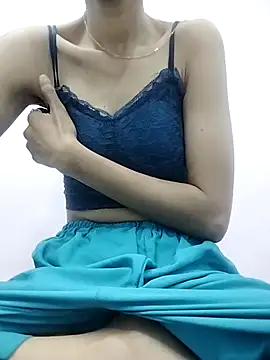 M Lisha online show from April 2, 4:30 am