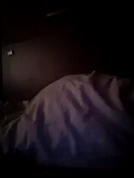 Snapshot of DlaNiej chatting on February 25, 1:33 pm DlaNiej online show from February 25, 1:33 pm