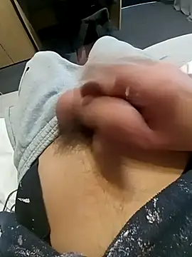 Snapshot of DlaNiej chatting on February 22, 9:11 am DlaNiej online show from February 22, 9:11 am