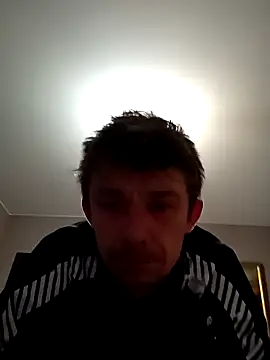 Snapshot of DlaNiej chatting on February 24, 1:23 pm DlaNiej online show from February 24, 1:23 pm