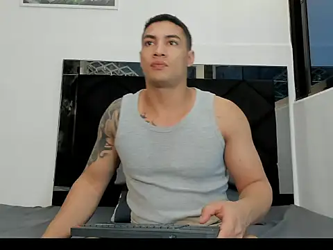 juank adamx online show from March 19, 4:01 am