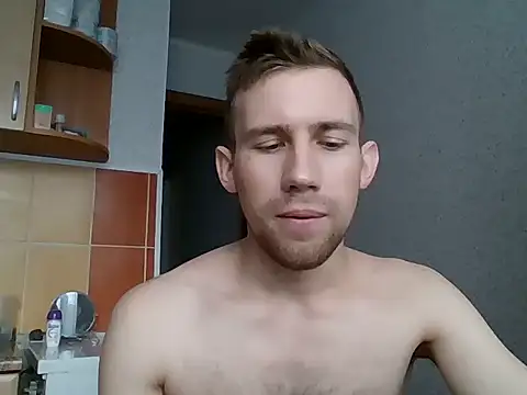 Snapshot of ---Dark--- chatting on February 18, 10:01 am ---Dark--- online show from February 18, 10:01 am