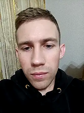 Snapshot of ---Dark--- chatting on March 21, 5:06 pm ---Dark--- online show from March 21, 5:06 pm