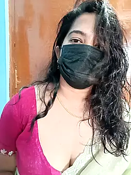 Snapshot of Sumaya-Reddy chatting on February 28, 6:02 am Sumaya-Reddy online show from February 28, 6:02 am