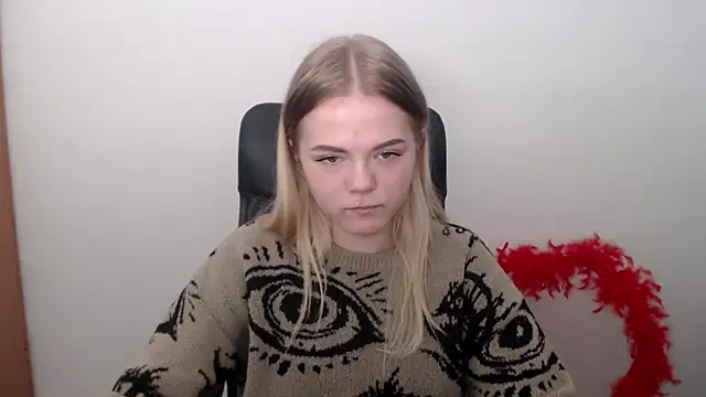 FoxiLana online show from February 23, 8:15 am