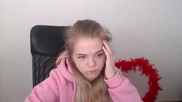 FoxiLana online show from February 19, 8:11 am