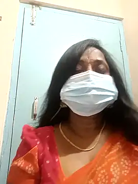 Snapshot of Raagini-Devi chatting on March 6, 5:19 pm Raagini-Devi online show from March 6, 5:19 pm