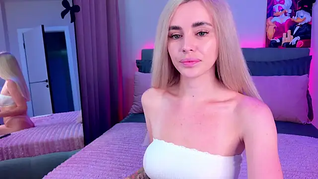 Snapshot of Rossy_X chatting on July 17, 11:46 pm Rossy X online show from July 17, 11:46 pm