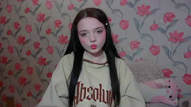 DorathyScaggs online show from April 3, 10:16 pm