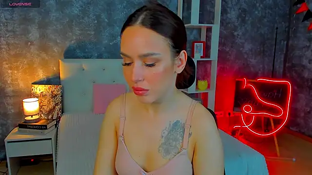 tina xx tina online show from April 10, 1:45 am