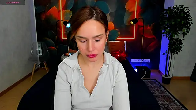 Snapshot of tina_xx_tina chatting on February 23, 1:51 am tina xx tina online show from February 23, 1:51 am