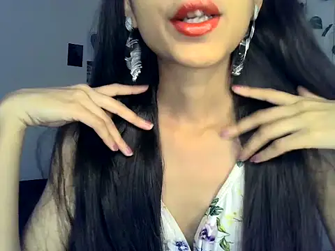 Snapshot of SIKSHA_SINGH chatting on February 25, 5:51 am SIKSHA SINGH online show from February 25, 5:51 am