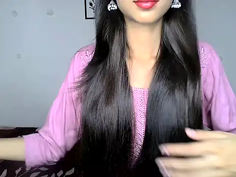 SIKSHA SINGH online show from May 20, 6:16 pm