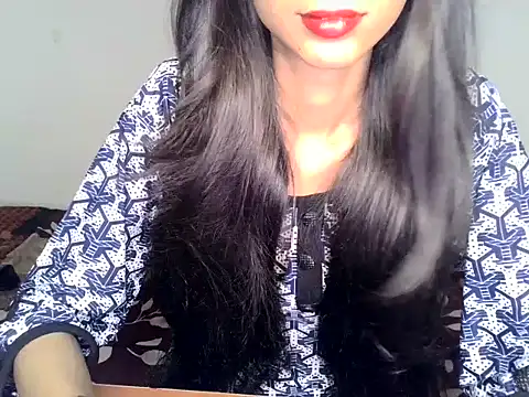 SIKSHA SINGH online show from June 3, 8:13 pm