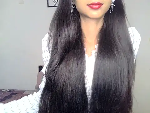 SIKSHA SINGH online show from May 8, 6:45 pm